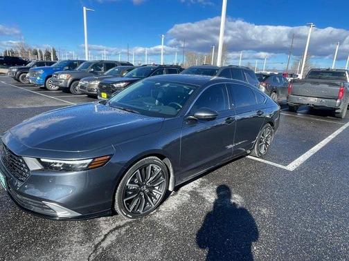 2025 Honda Accord Hybrid Touring