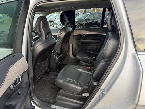 2021 Volvo XC90 T6 Inscription