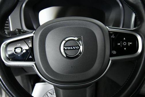 2021 Volvo XC90 T6 Inscription