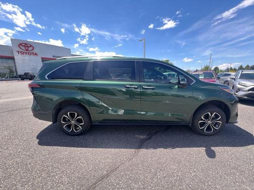 Cypress 2024 Toyota Sienna Platinum
