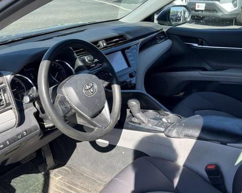 2019 Toyota Camry Hybrid LE