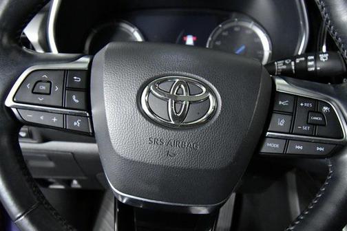 2020 Toyota Highlander Hybrid Platinum