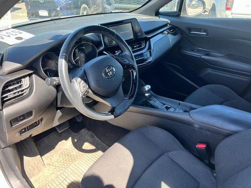 2018 Toyota C-HR XLE
