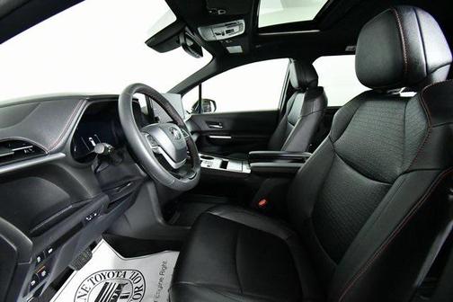2025 Toyota Sienna XSE 7 Passenger