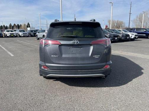 2017 Toyota RAV4 