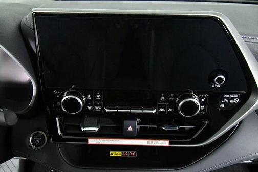 2026 Toyota Highlander Hybrid Limited