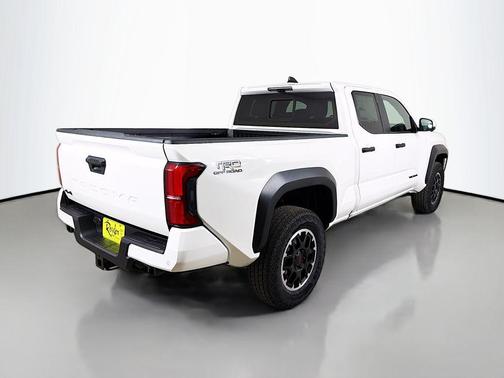 Ice 2026 Toyota Tacoma TRD Off-Road
