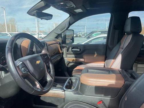2022 Chevrolet Silverado 2500 High Country