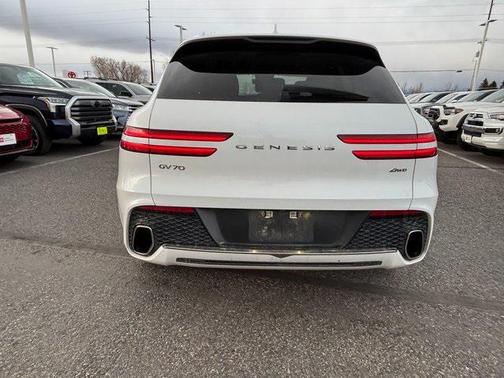 2025 Genesis GV70 2.5T AWD