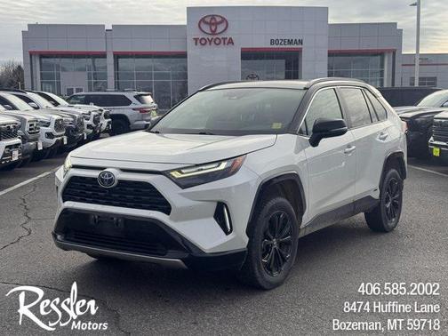 2022 Toyota RAV4 Hybrid SE