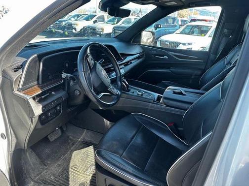 2023 Cadillac Escalade ESV Premium Luxury