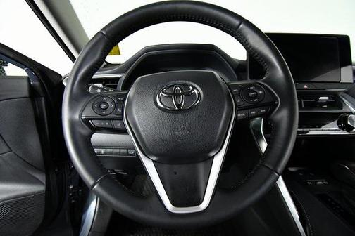 2024 Toyota Venza LE