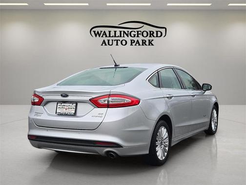 2014 Ford Fusion Hybrid SE