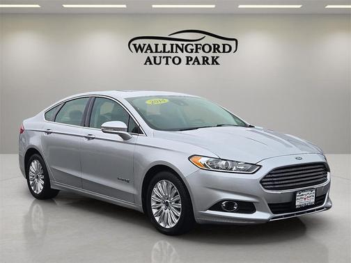 2014 Ford Fusion Hybrid SE