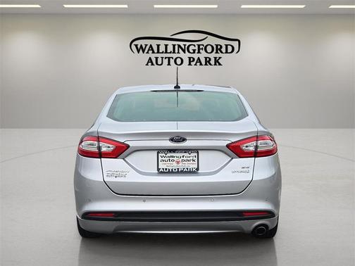 2014 Ford Fusion Hybrid SE