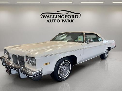 1975 Oldsmobile Delta 88 convertible