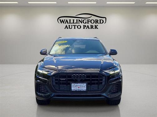 2021 Audi Q8 55 Premium
