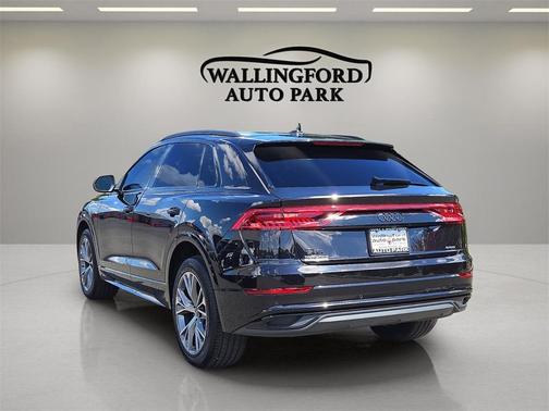 2021 Audi Q8 55 Premium