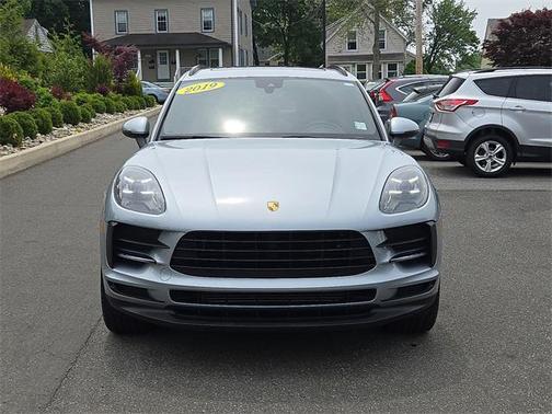 2019 Porsche Macan Base