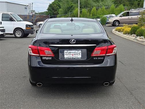 2011 Lexus ES 350 Base