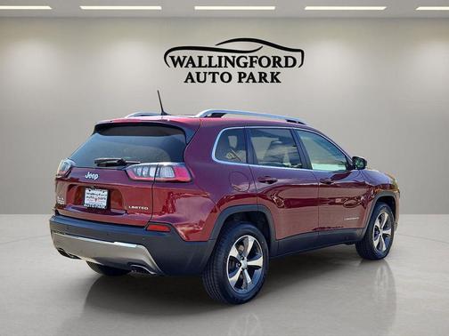 Velvet Red Pearlcoat 2019 Jeep Cherokee Limited