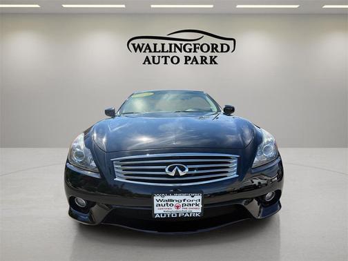2014 INFINITI Q60 Base