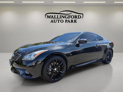 2014 INFINITI Q60 Base
