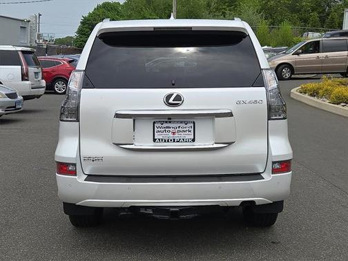 2023 Lexus GX 460 Premium