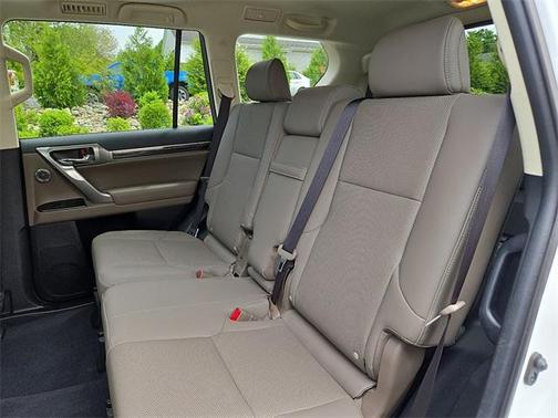 2023 Lexus GX 460 Premium