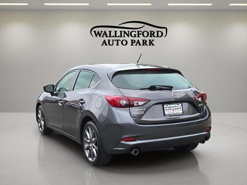 2018 Mazda Mazda3 Touring