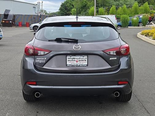 2018 Mazda Mazda3 Touring