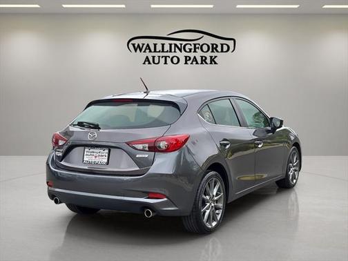 2018 Mazda Mazda3 Touring