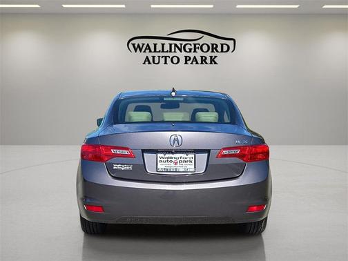 2015 Acura ILX 2.0L w/Premium Package