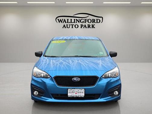 2017 Subaru Impreza 2.0i
