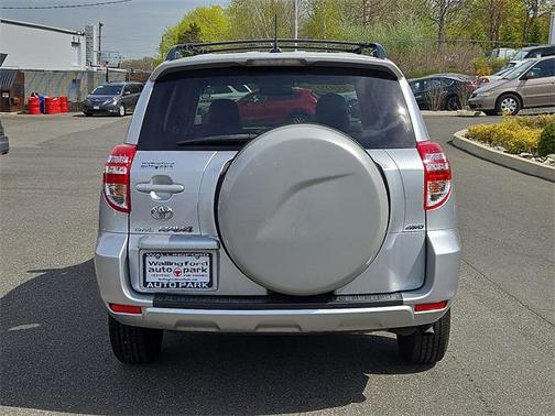 2009 Toyota RAV4 Base