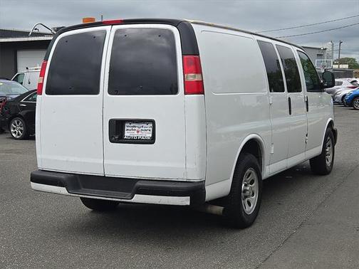 2013 Chevrolet Express 1500 Work Van