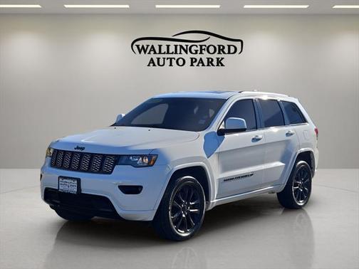 2022 Jeep Grand Cherokee Laredo