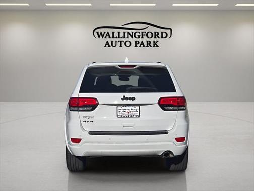 2022 Jeep Grand Cherokee Laredo