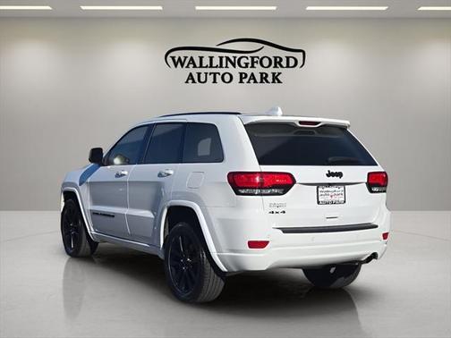 2022 Jeep Grand Cherokee Laredo