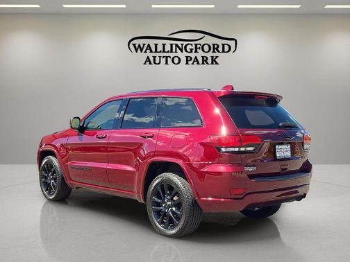 Velvet Red Pearlcoat 2021 Jeep Grand Cherokee Laredo