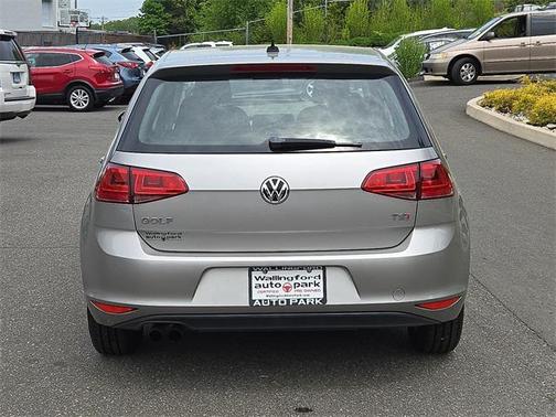 2016 Volkswagen Golf TSI S 4-Door