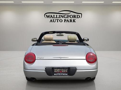 2004 Ford Thunderbird Base
