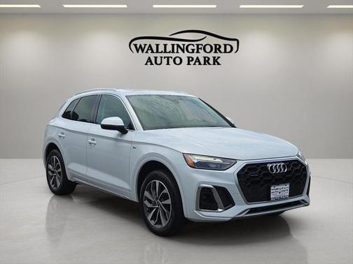 2022 Audi Q5 45 S line Premium