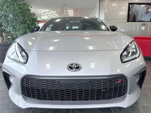 Steel 2026 Toyota GR86 Premium