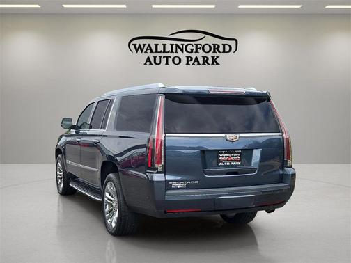 2019 Cadillac Escalade ESV Premium Luxury