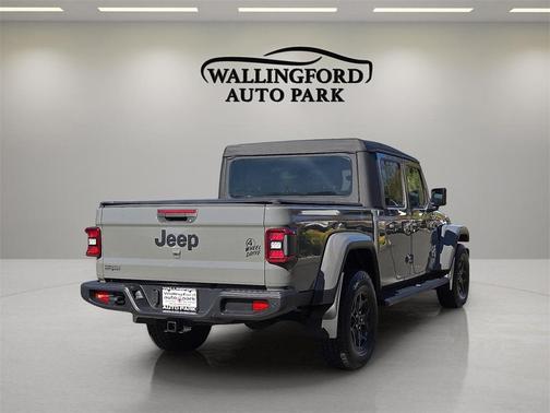 2021 Jeep Gladiator Willys