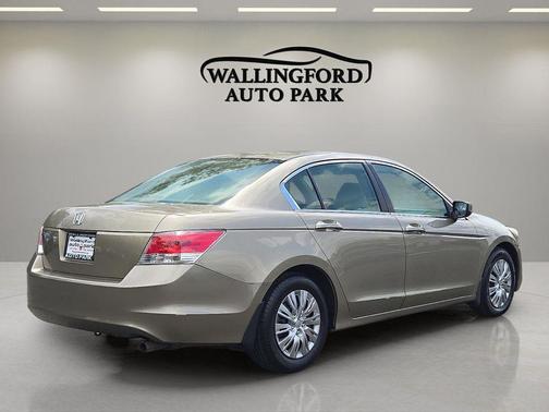 Bold Beige Metallic 2009 Honda Accord LX