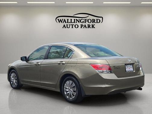 Bold Beige Metallic 2009 Honda Accord LX