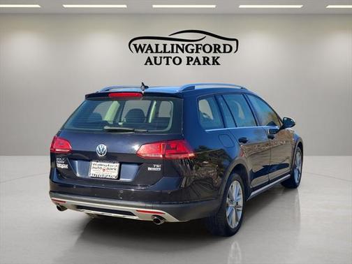 2017 Volkswagen Golf Alltrack TSI SE