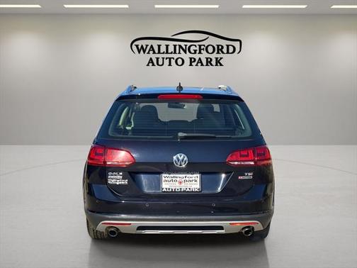 2017 Volkswagen Golf Alltrack TSI SE